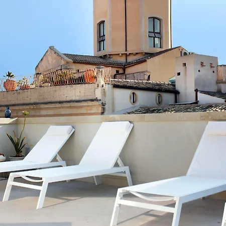 Cinquesuites Ortigia-3